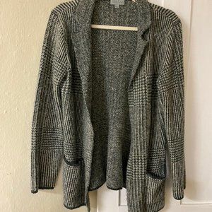 Buttonless wool cardigan (S)